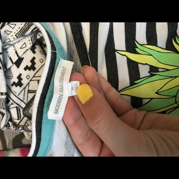 T-shirt crop top - Picture 3 of 3